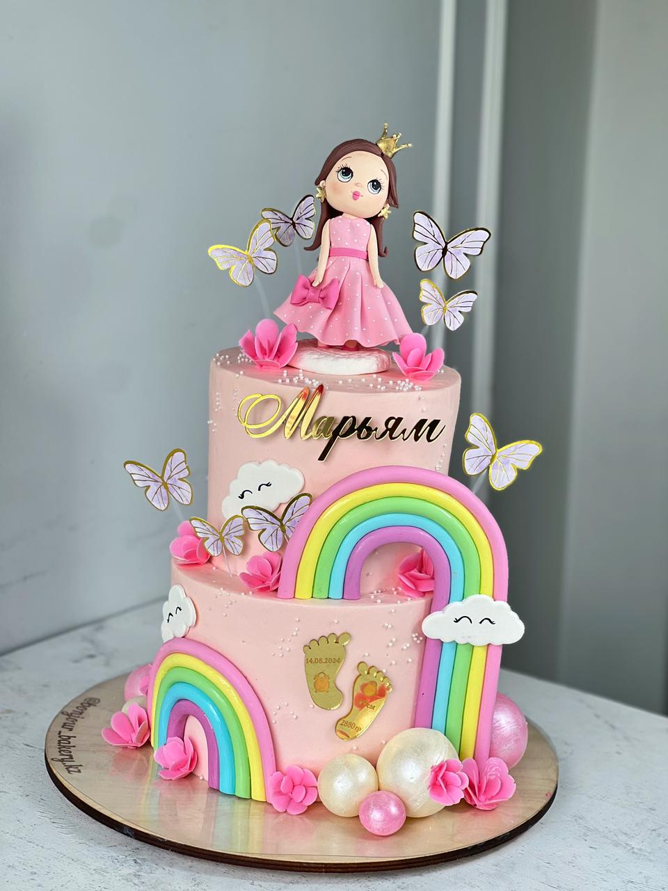 Красивый авторский торт для праздника - Bonjour Bakery Алматы